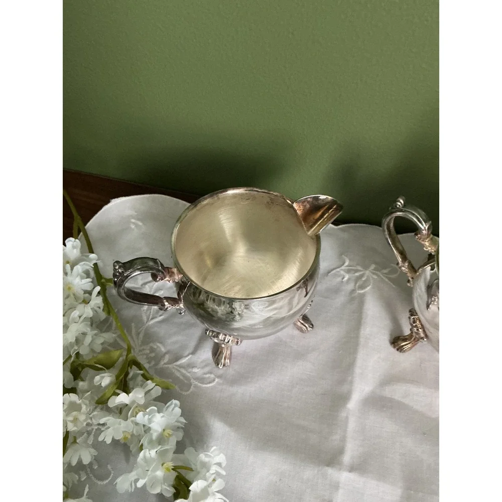 Sheridan Silver on Copper Cream and Sugar Set Taunton Silversmiths Lion Paw Feet